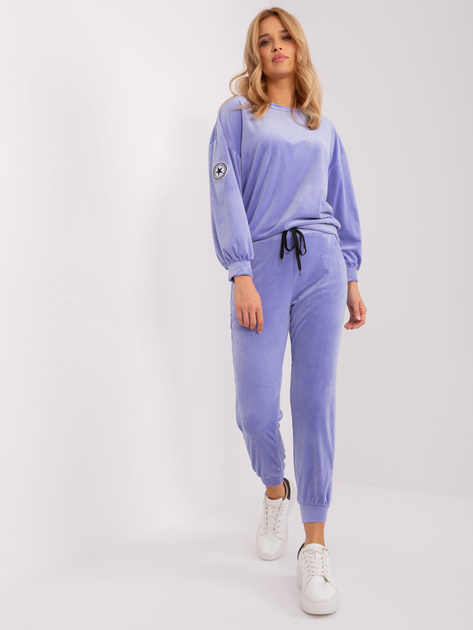 Hurt Jasnofioletowy komplet welurowy ze spodniami