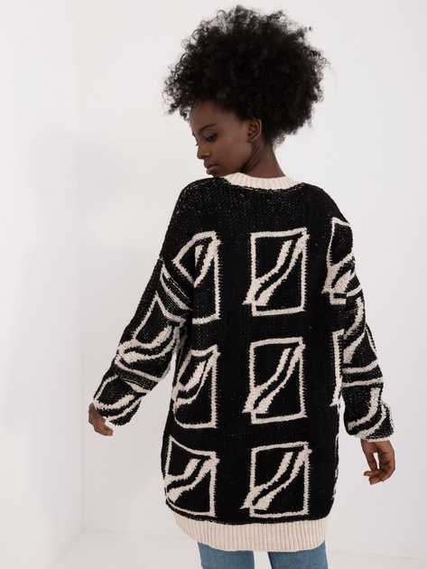 Hurtownia Czarny luźny sweter damski