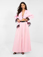 Jasnoróżowe garniturowe spodnie z szeroką nogawką RUE PARIS 