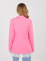 Różowa elegancka marynarka z imitacją kieszeni 