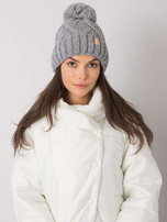 Szara czapka zimowa z pomponem