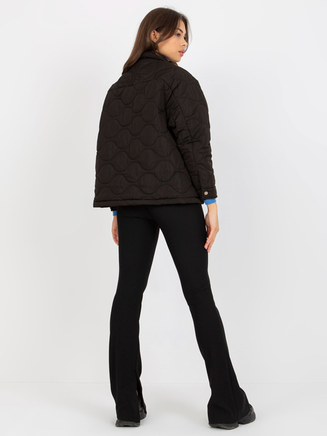 Hurtownia Czarna przejściowa kurtka pikowana bez kaptura