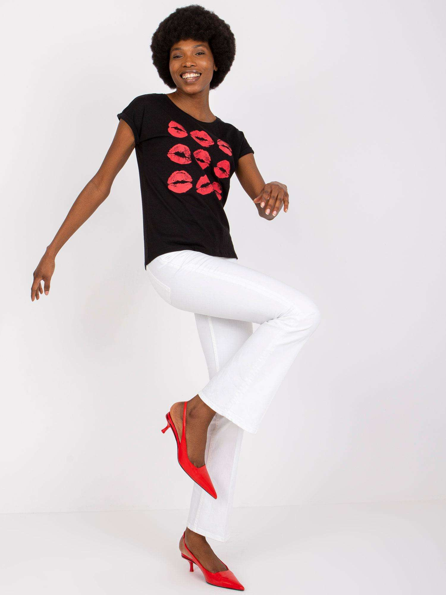 Czarny t-shirt z nadrukiem Malvina MAYFLIES