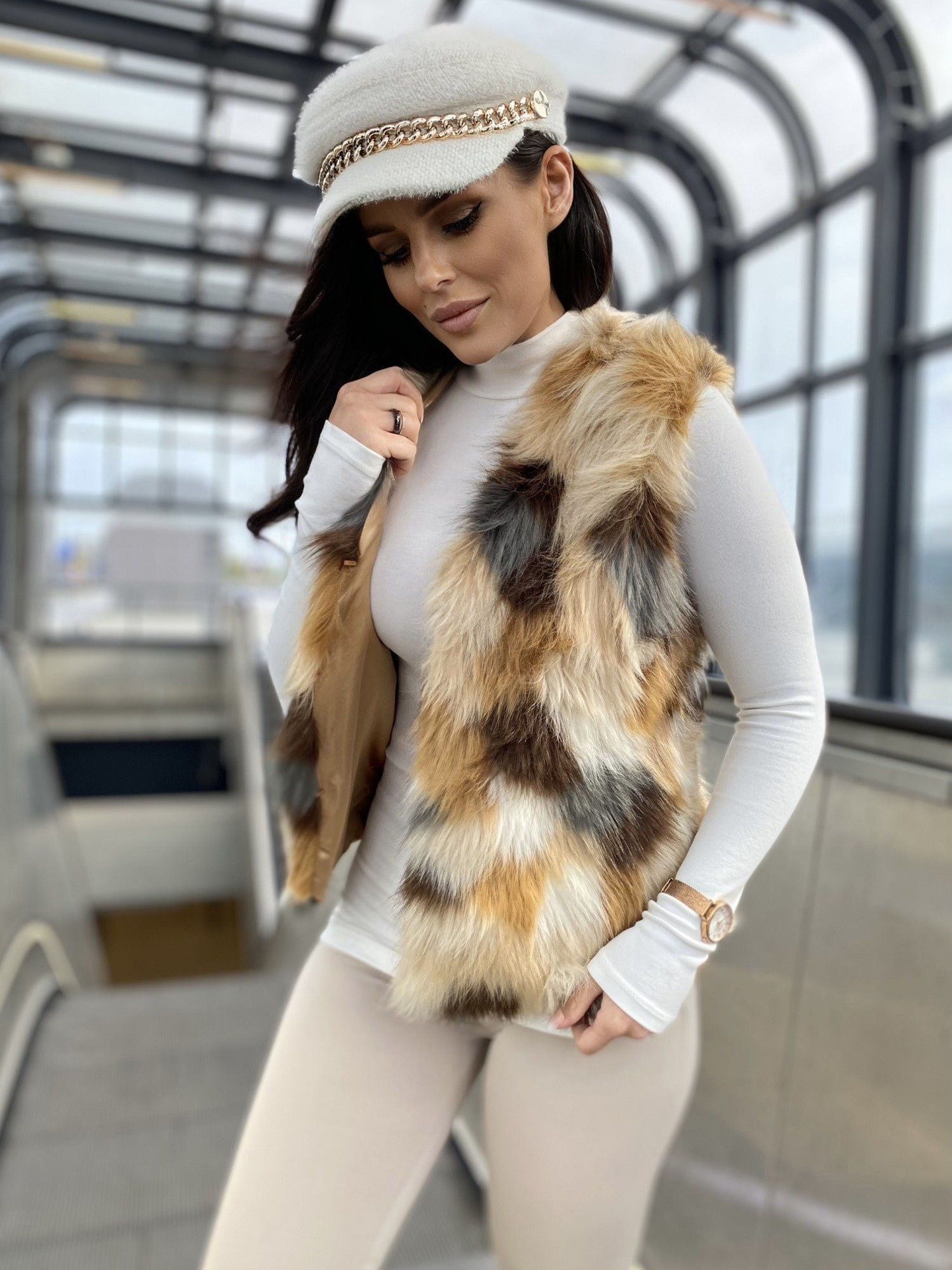 Dillie Beige Faux Fur Vest