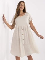 Beige summer dress with short sleeves.