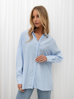 Helleblaue Damen Basic-Bluse mit Kragen.