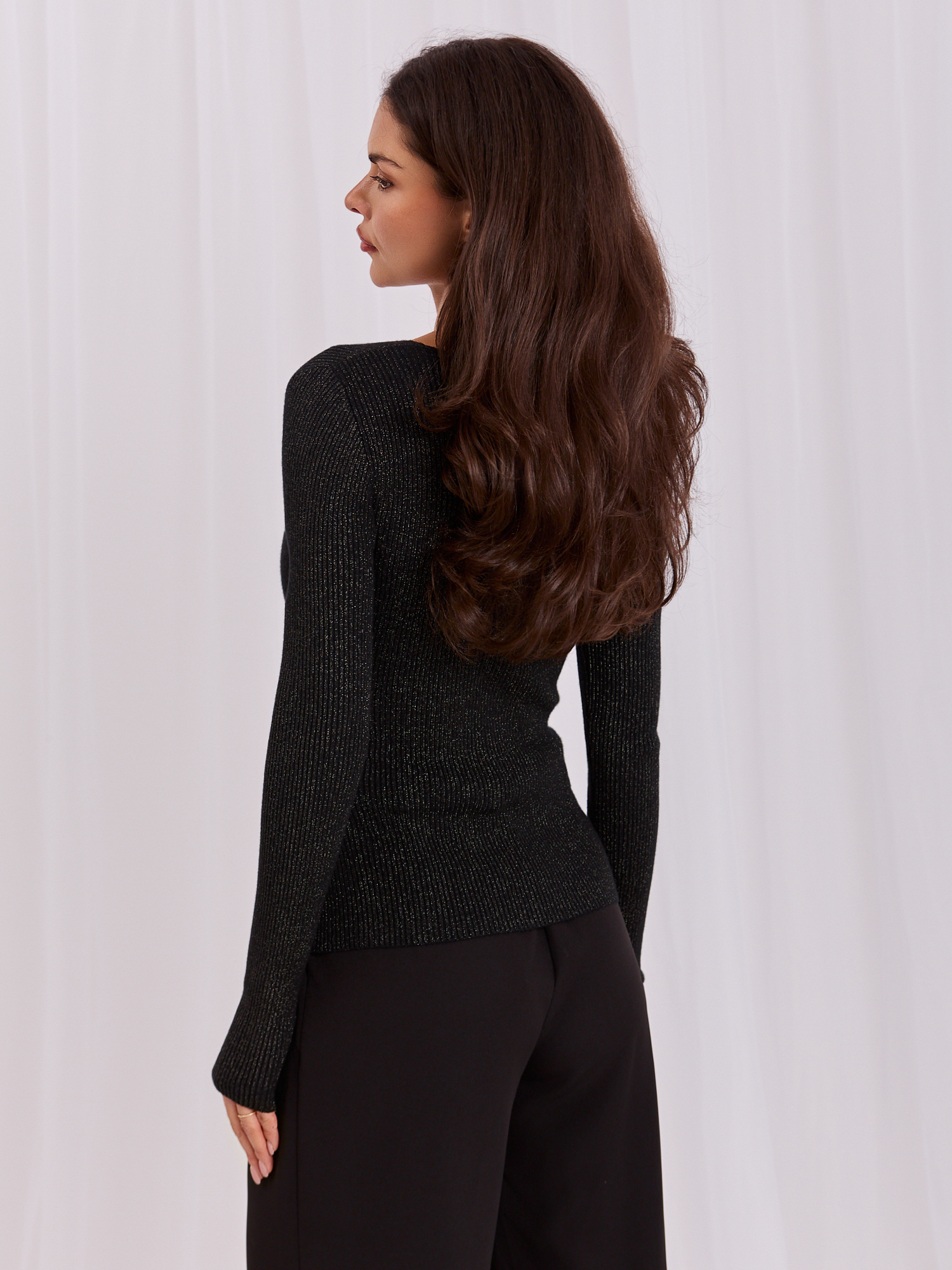 Sweter czarny