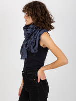 Hurtownia Granatowy damski szal z nadrukiem