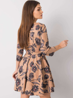 Beige-graues Kleid Issy.