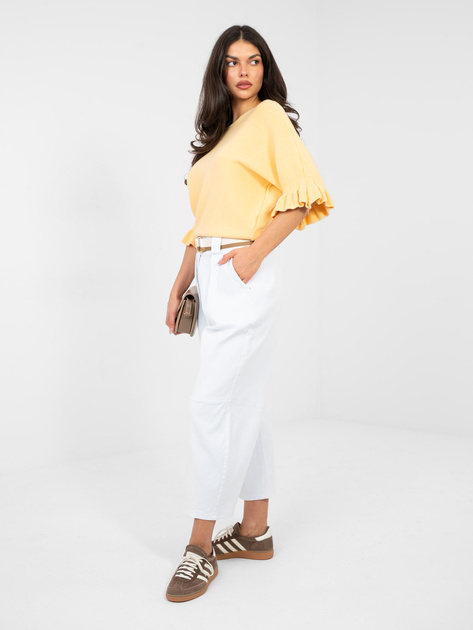 Białe jeansy z materiałowym paskiem RUE PARIS