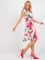 Beżowo-różowa sukienka one size w kwiaty