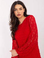 Czerwona koktajlowa sukienka z koronki 