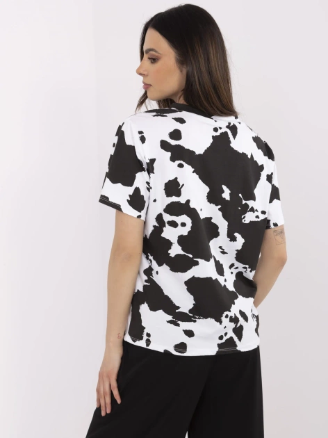 Czarno-biały bawełniany t-shirt w krowi wzór