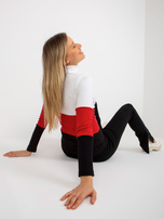 Hurtownia Ecru-czerwona prążkowana bluzka basic z golfem