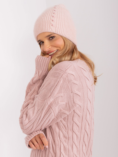 Hurt Brudnoróżowa czapka dzianinowa z cyrkoniami