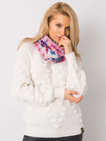 Różowa chusta w kwiaty