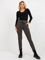 Hurtownia Khaki damskie spodnie dresowe z kieszeniami