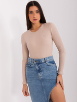 Hurtownia Beżowa bluzka w prążek BASIC FEEL GOOD