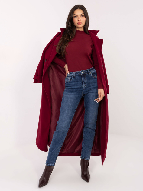 Bordowa prążkowana bluzka z naszywką na plecach