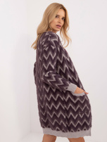 Tamsiai violetinė moteriška cardigan be užsegimo.