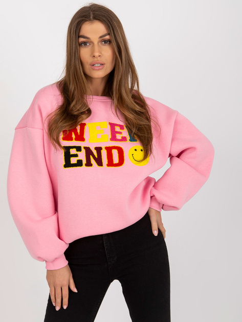 Hurtownia Różowa dresowa bluza bez kaptura z napisem