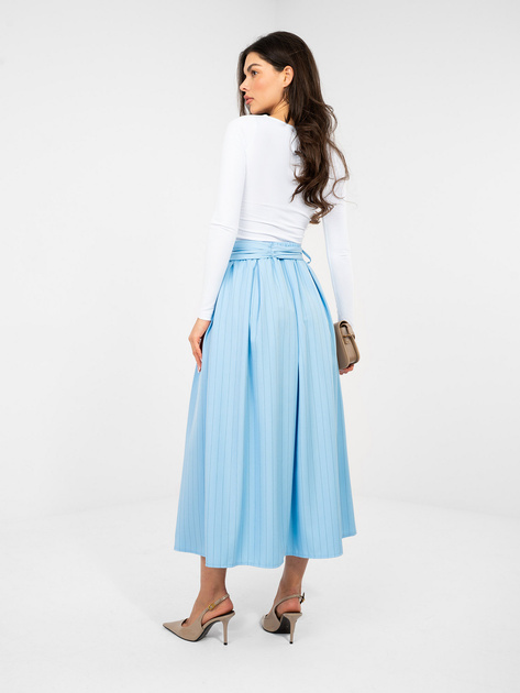 Pastelowa niebieska midi spódnica w paski