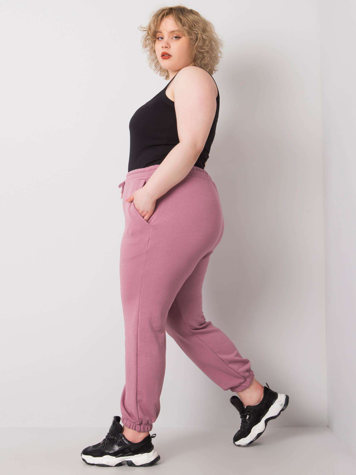 Purpurinės medvilninės plus size Ainhoa kelnės.