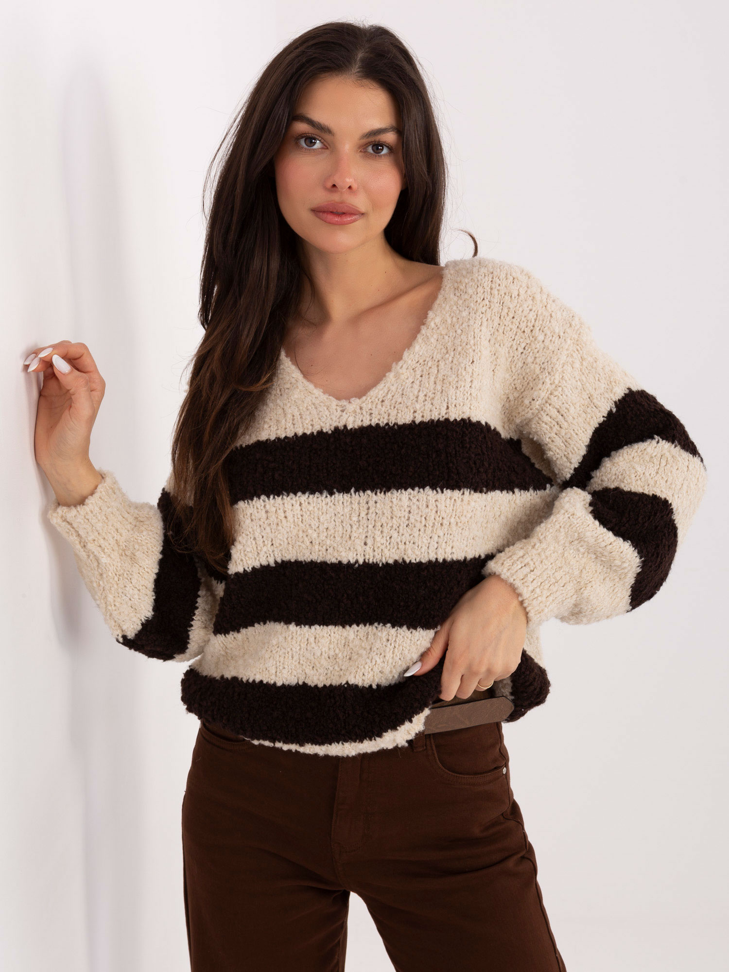 Sweter beżowy