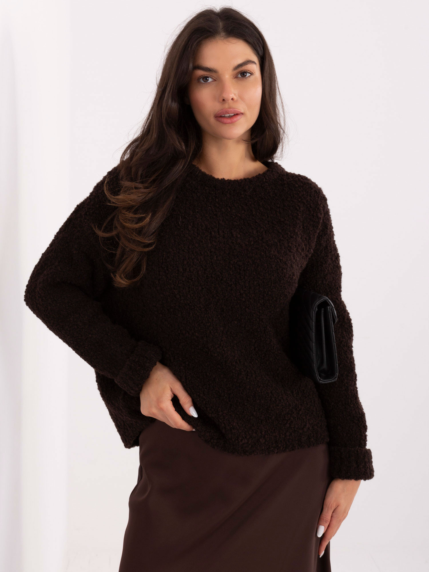 Sweter ciemny brązowy