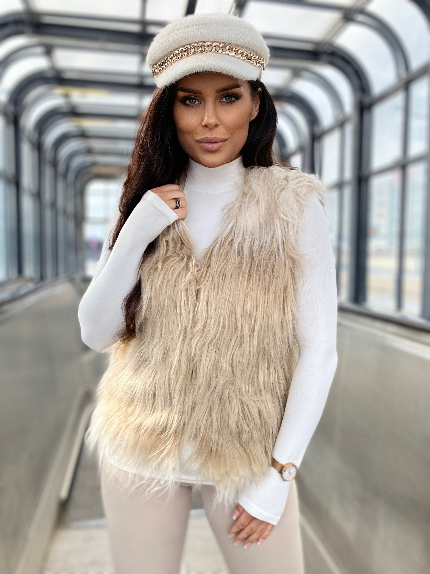 Beige Damen-Fleece-Weste Romi.