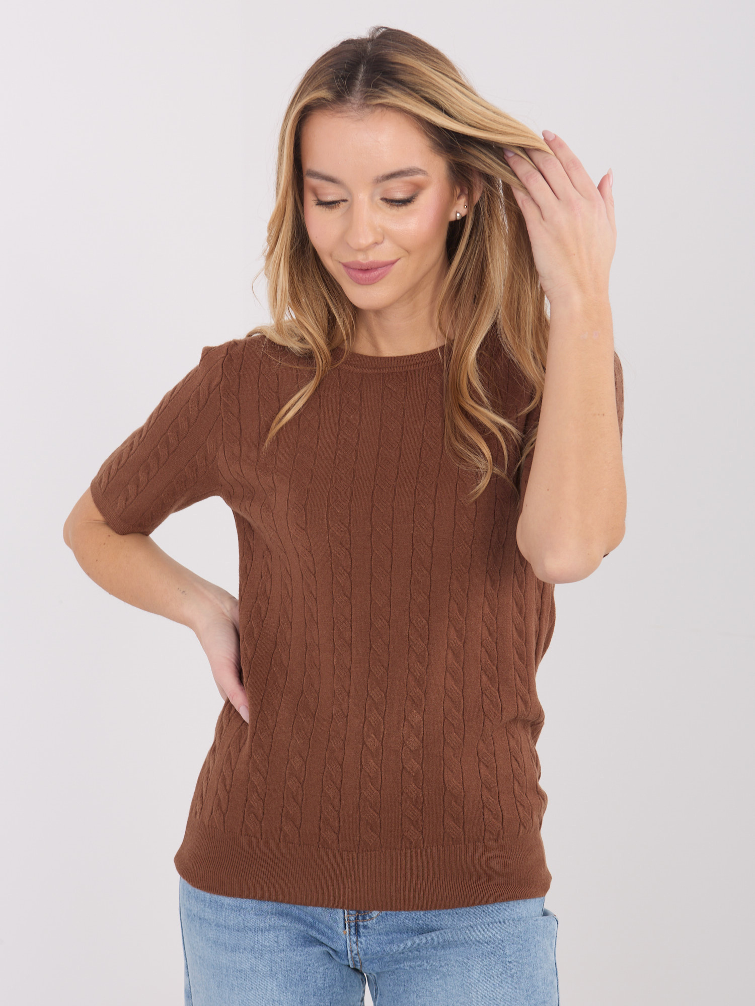 Sweter jasny brązowy