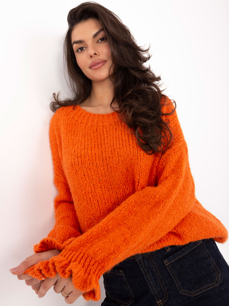 Pomarańczowy sweter z falbankami przy rękawach
