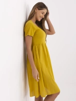 Mustard summer dress with a ribbed top.