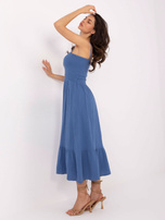 Brudnoniebieska muślinowa sukienka z falbaną