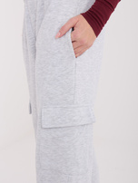 Szare dresowe spodnie cargo z prostą nogawką