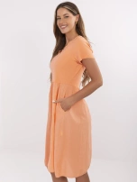 Pomarańczowa rozkloszowana sukienka na lato