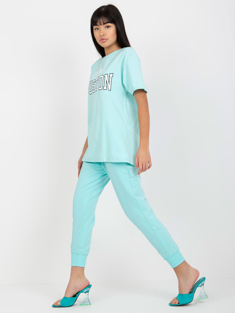 Hurtownia online Miętowy luźny t-shirt z nadrukiem