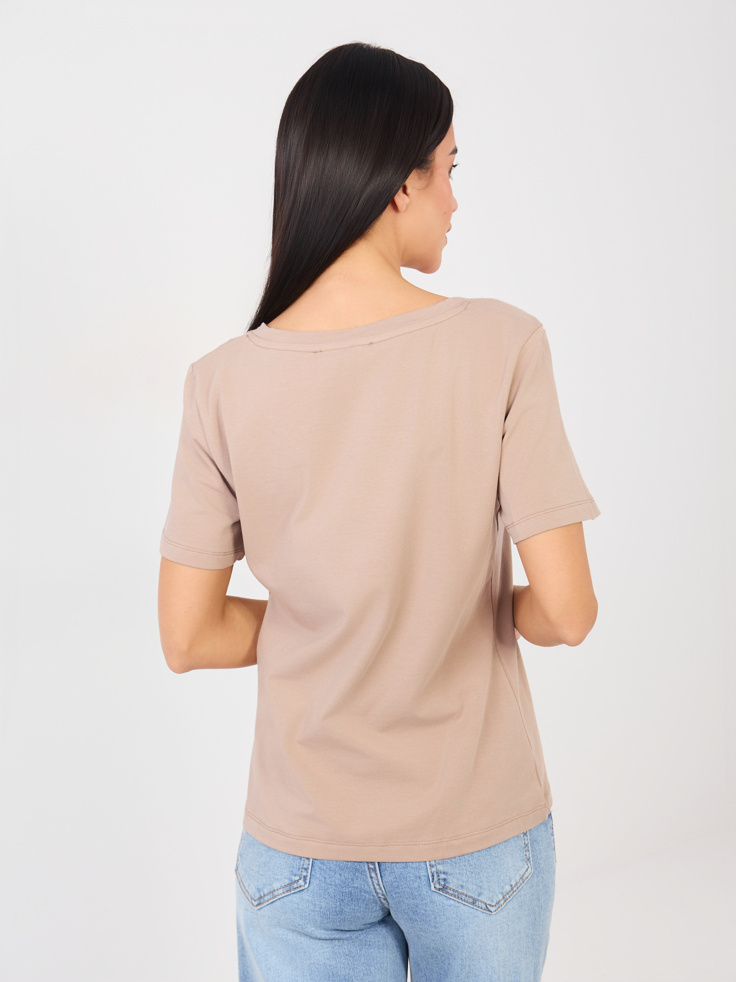 T-shirt ciemny bezowy