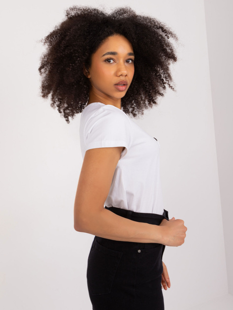 Hurt Biały damski t-shirt z aplikacją BASIC FEEL GOOD