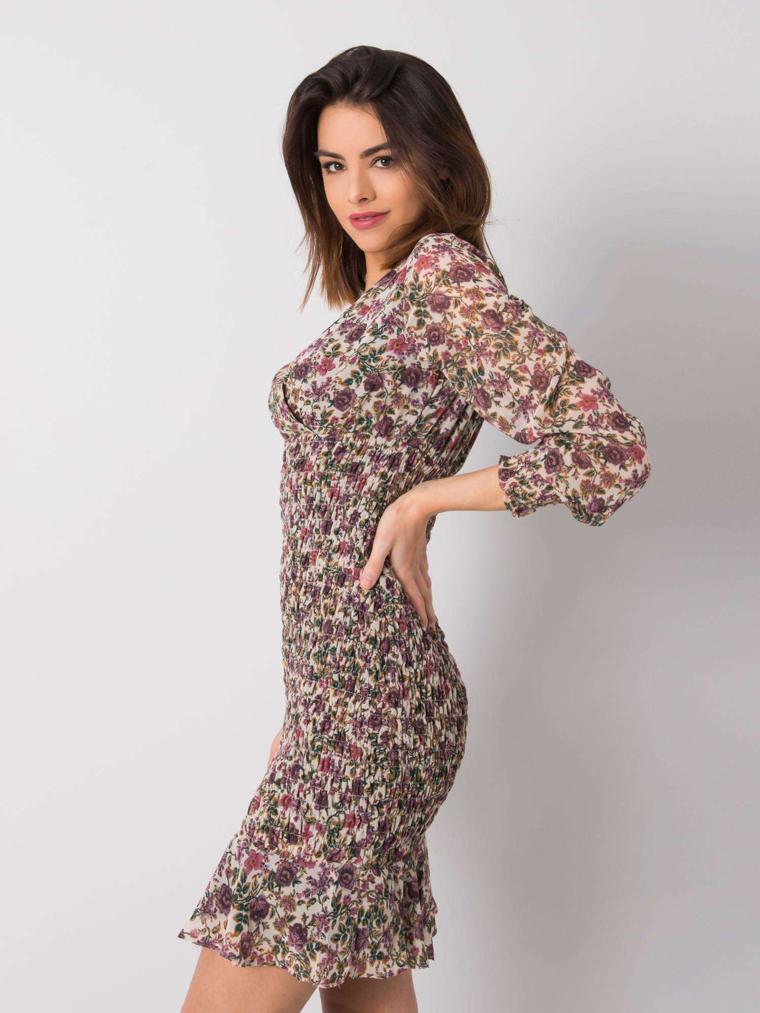 Helle beige Blume Kleid Alaina RUE PARIS.