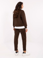 Ciemnobrązowy dwuczęściowy komplet ze spodniami 