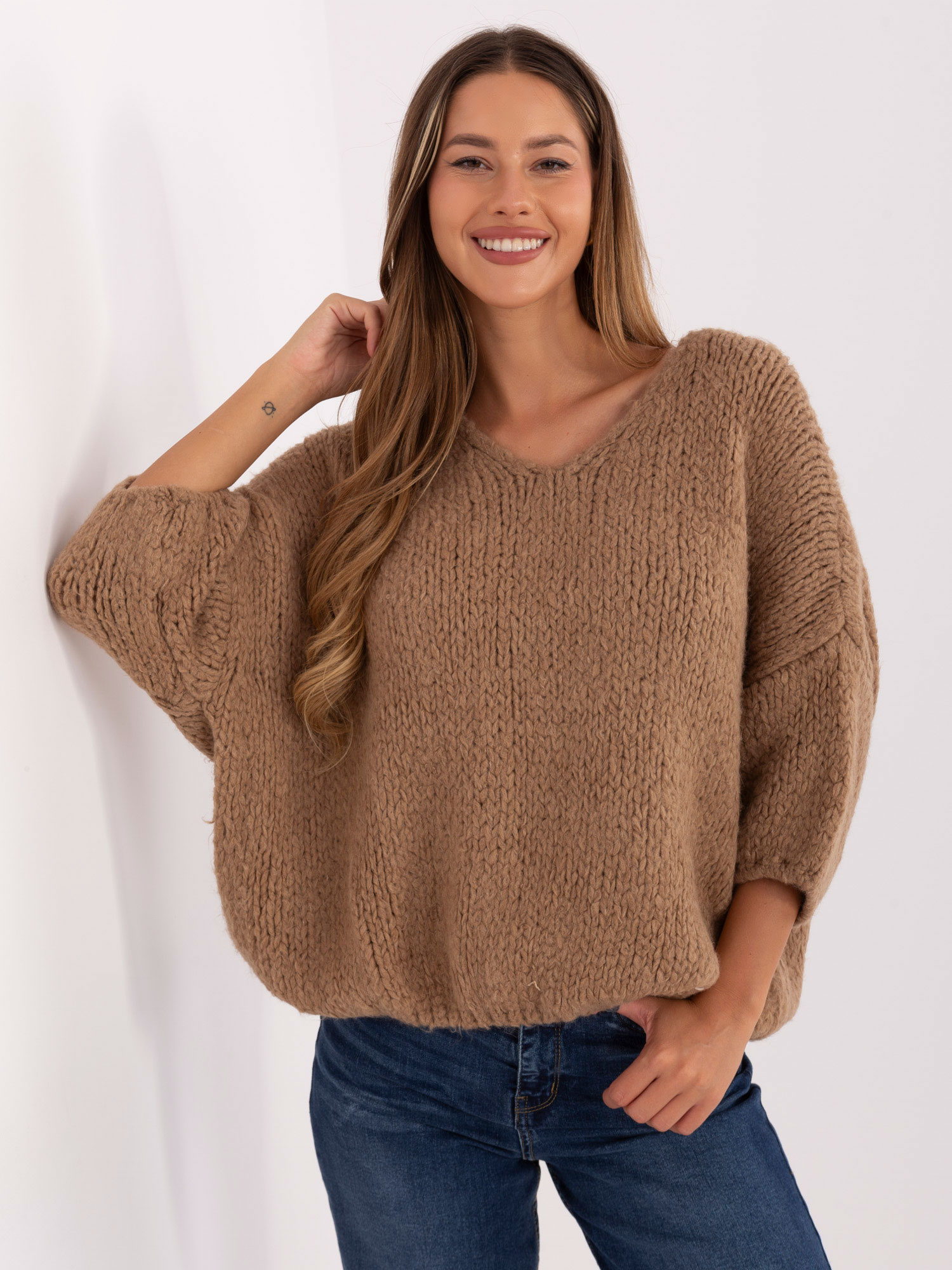 Sweter camelowy