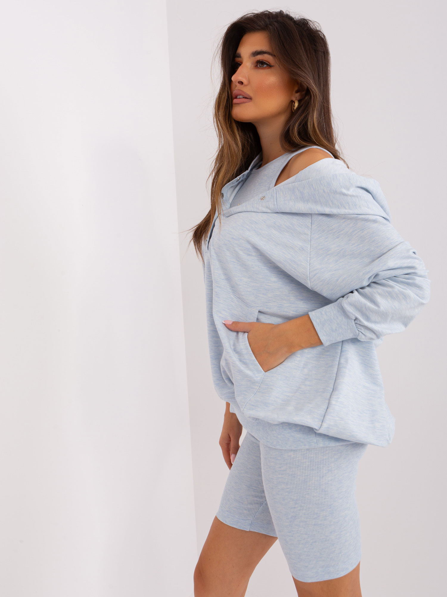 Light blue mélange casual three-piece set with a sweatshirt.