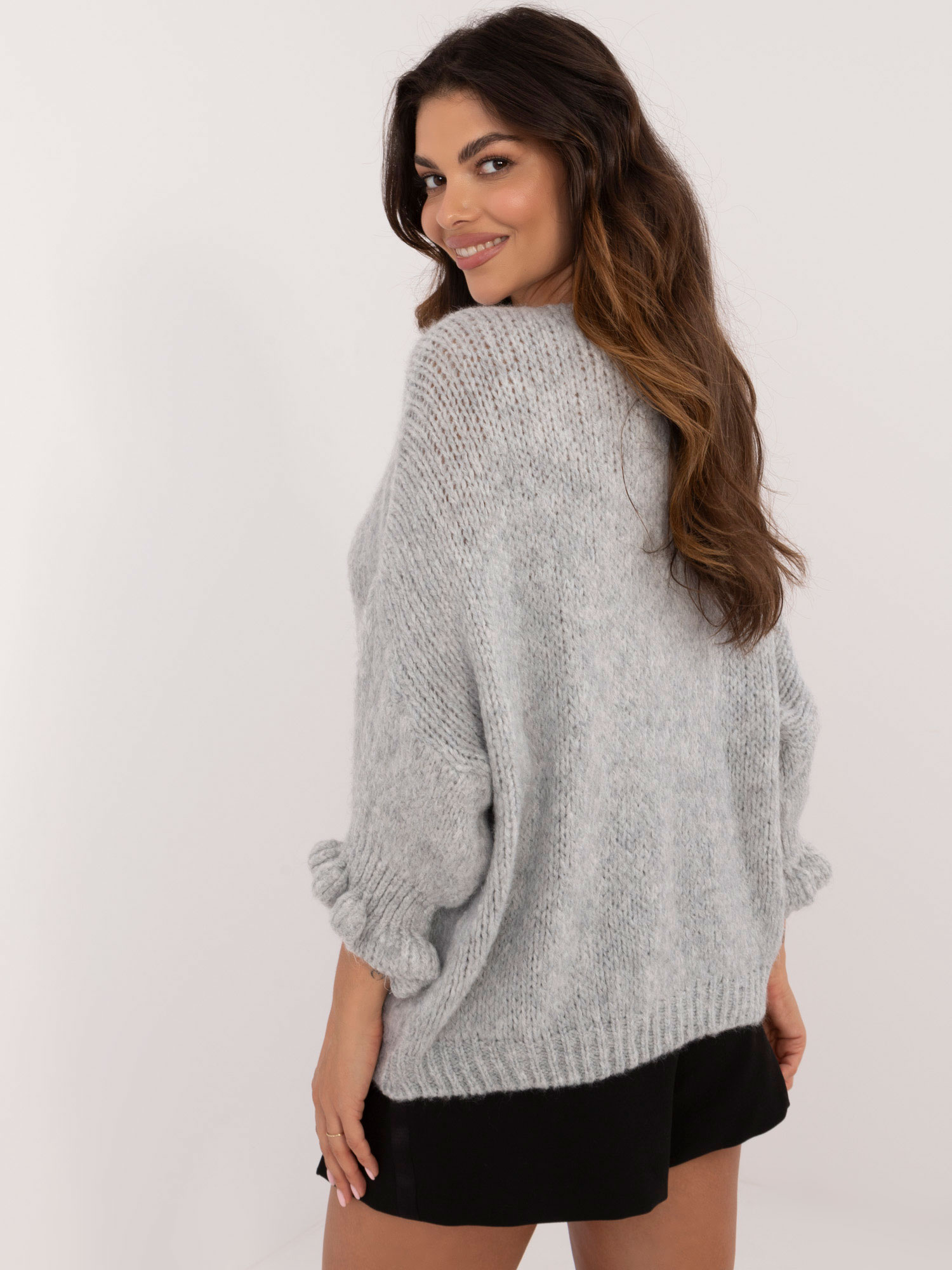 Sweter szary