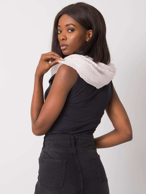 Biało-czerwona chusta w groszki