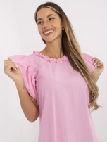 Różowa letnia sukienka z falbankami