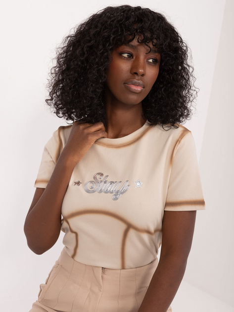 Hurt Beżowy damski t-shirt z wypukłym napisem