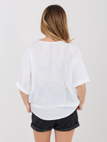 Biała damska bluzka z marszczonego materiału