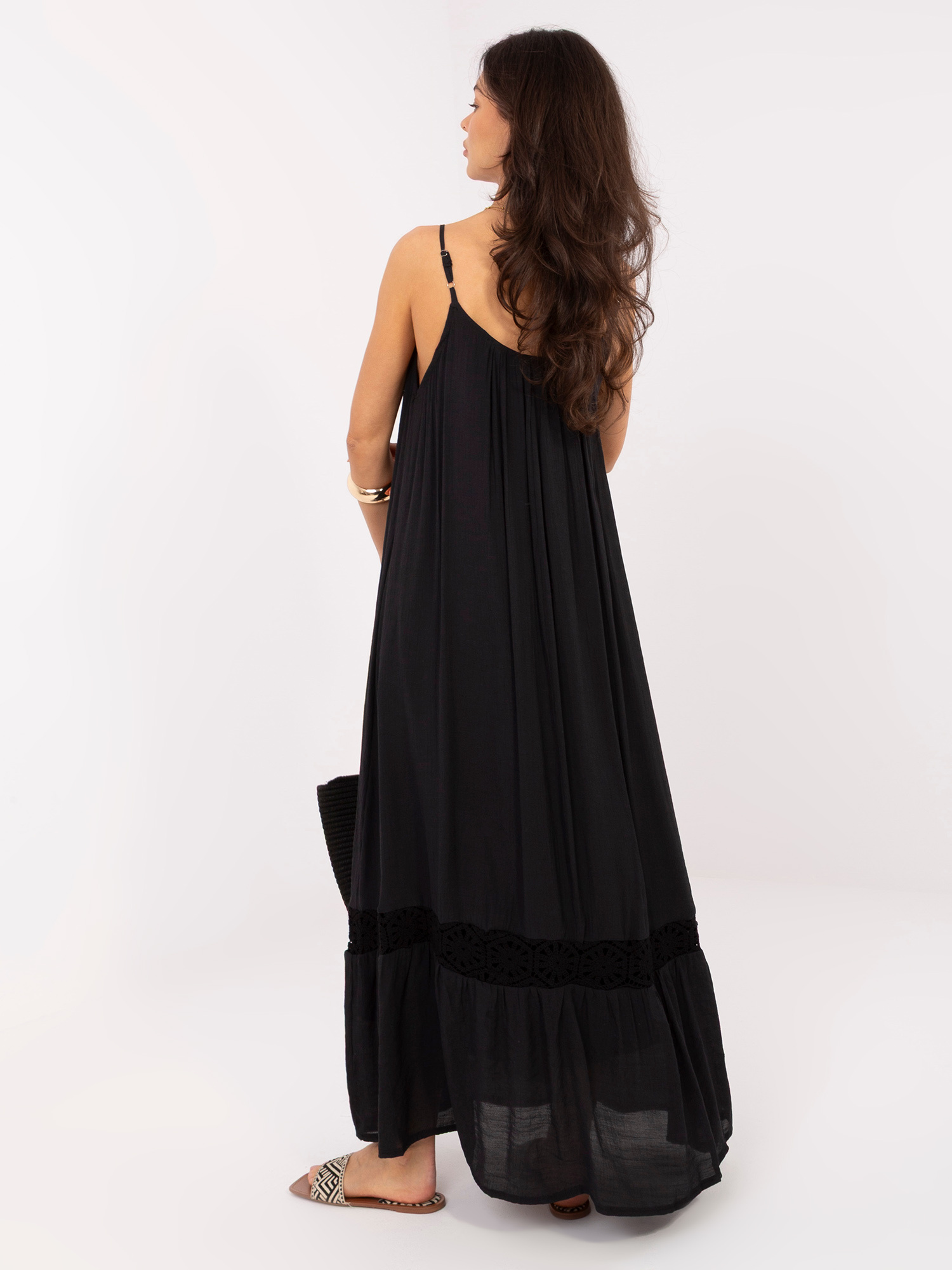 Czarna bawełniana sukienka na lato