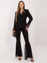 Czarna elegancka marynarka z paskiem